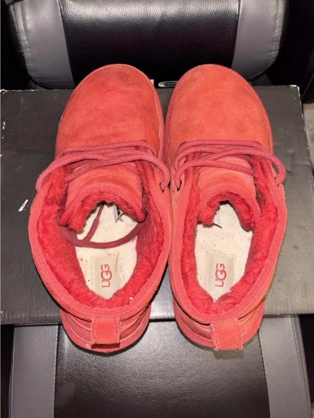 UGG Neumel Boots ‘Samba Red’